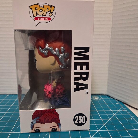 Funko POP Heroes DC Aquaman Mera EB Games 250 Vinyl Figure - Picture 2 of 4
